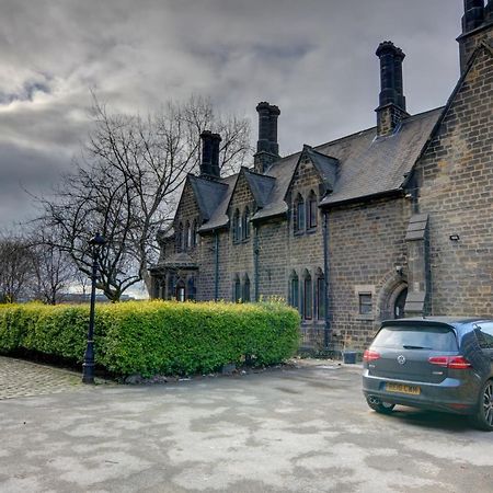 The Old Vicarage - Secure Parking, Fast Wifi, Garden Vila Leeds  Exterior foto