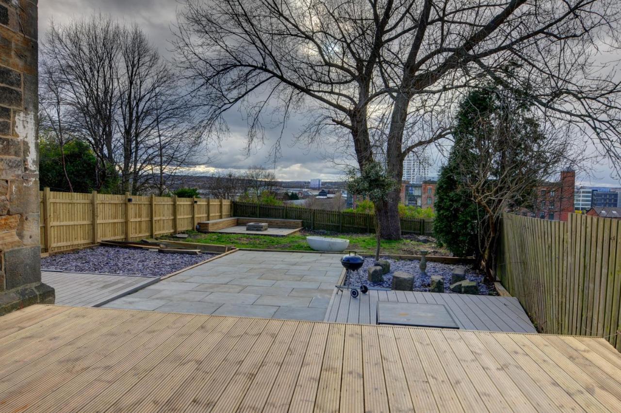The Old Vicarage - Secure Parking, Fast Wifi, Garden Vila Leeds  Exterior foto